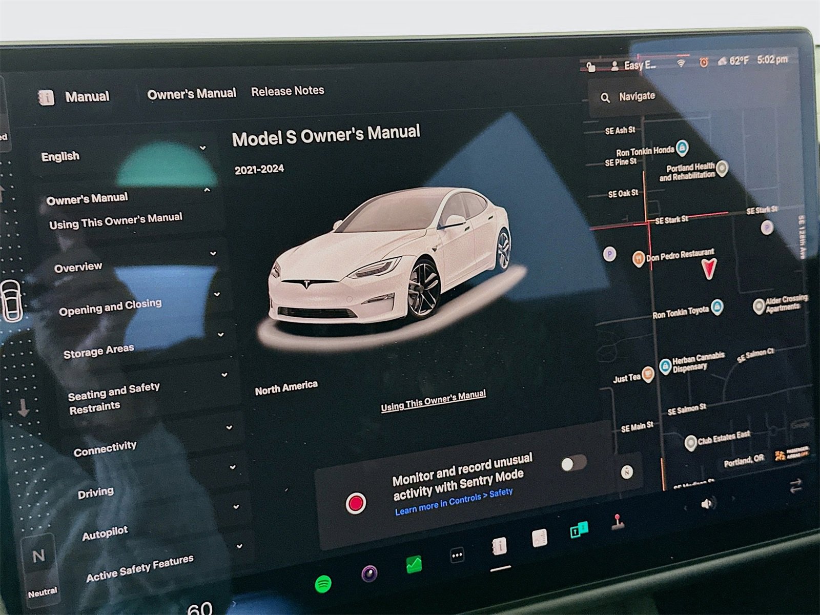 Used 2021 Tesla Model S Plaid image 14