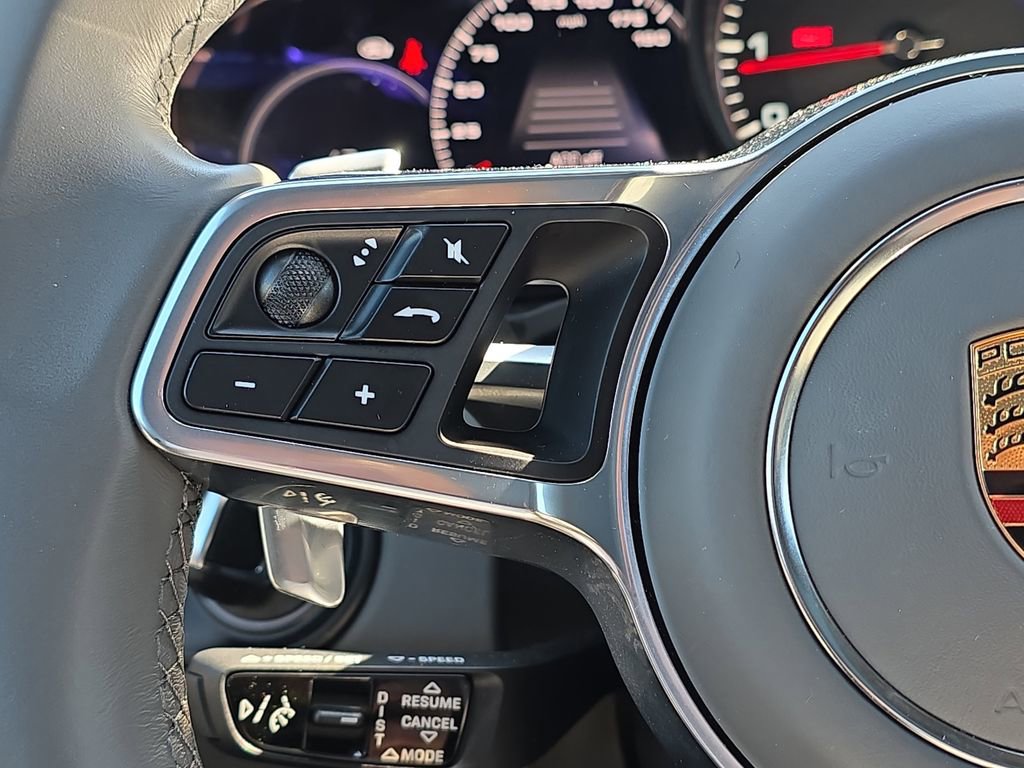 Used 2023 Porsche Cayenne GTS AWD/4WD image 20