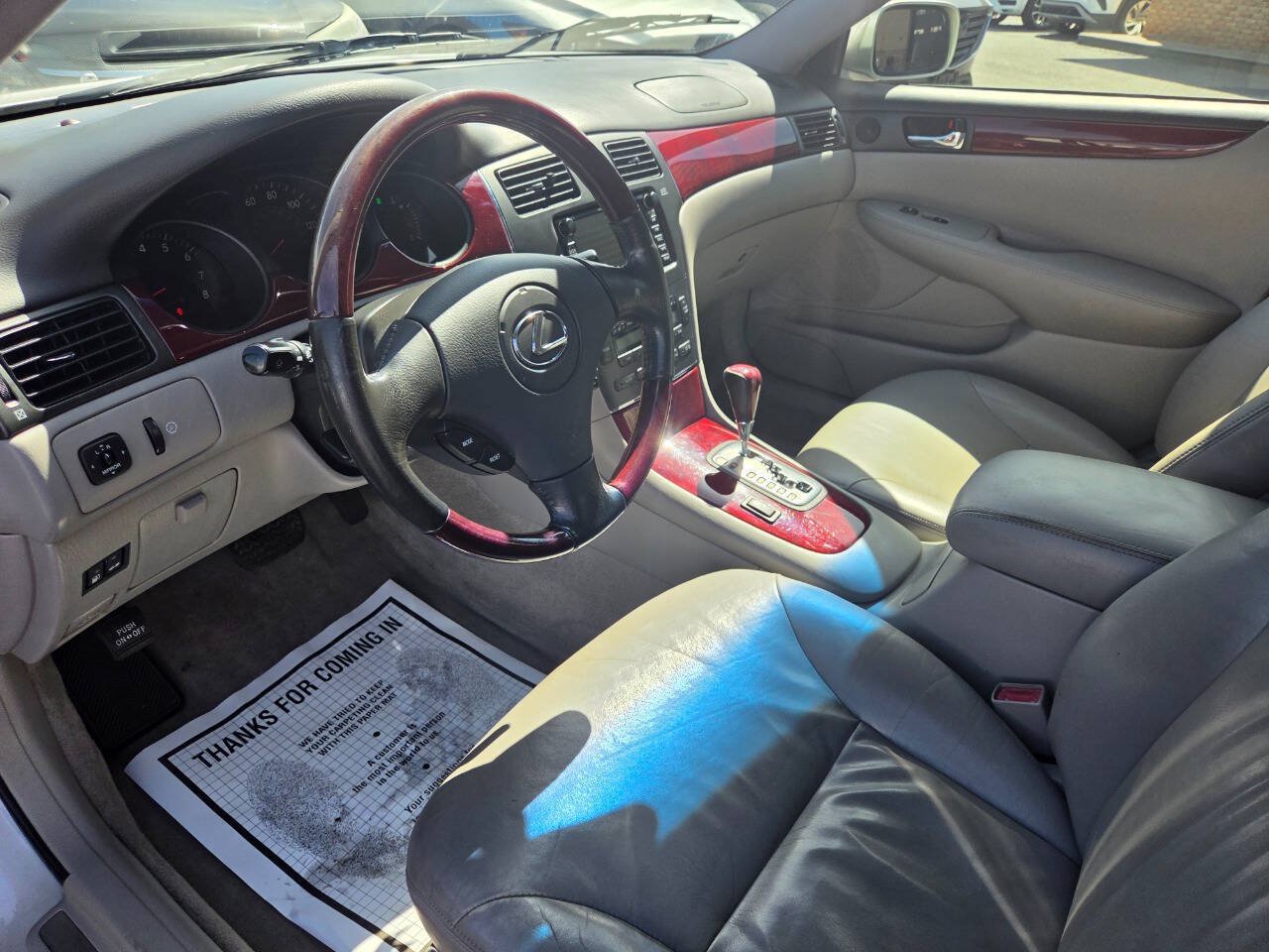 Used 2002 Lexus ES 330 FWD image 11