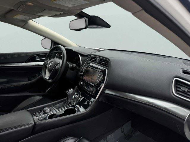 Used 2022 Nissan Maxima SV w/ Floor Mat Group FWD image 45