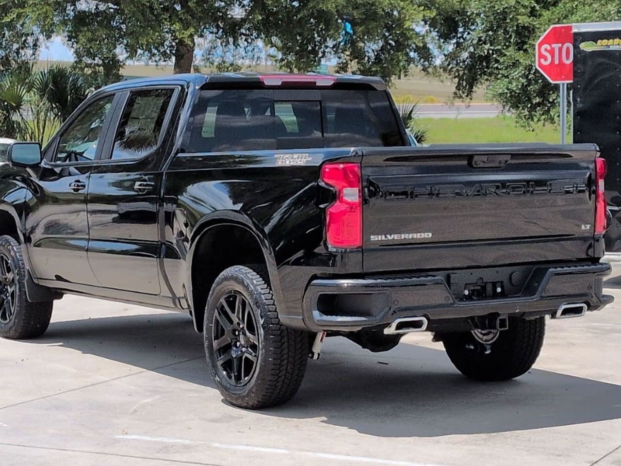 New 2026 Chevrolet Silverado 1500 LT Trail Boss w/ Safety Package AWD/4WD image 3