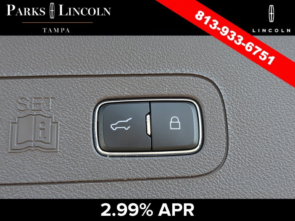 Certified 2022 Lincoln Aviator Reserve w/ Elements Package Plus RWD image 9