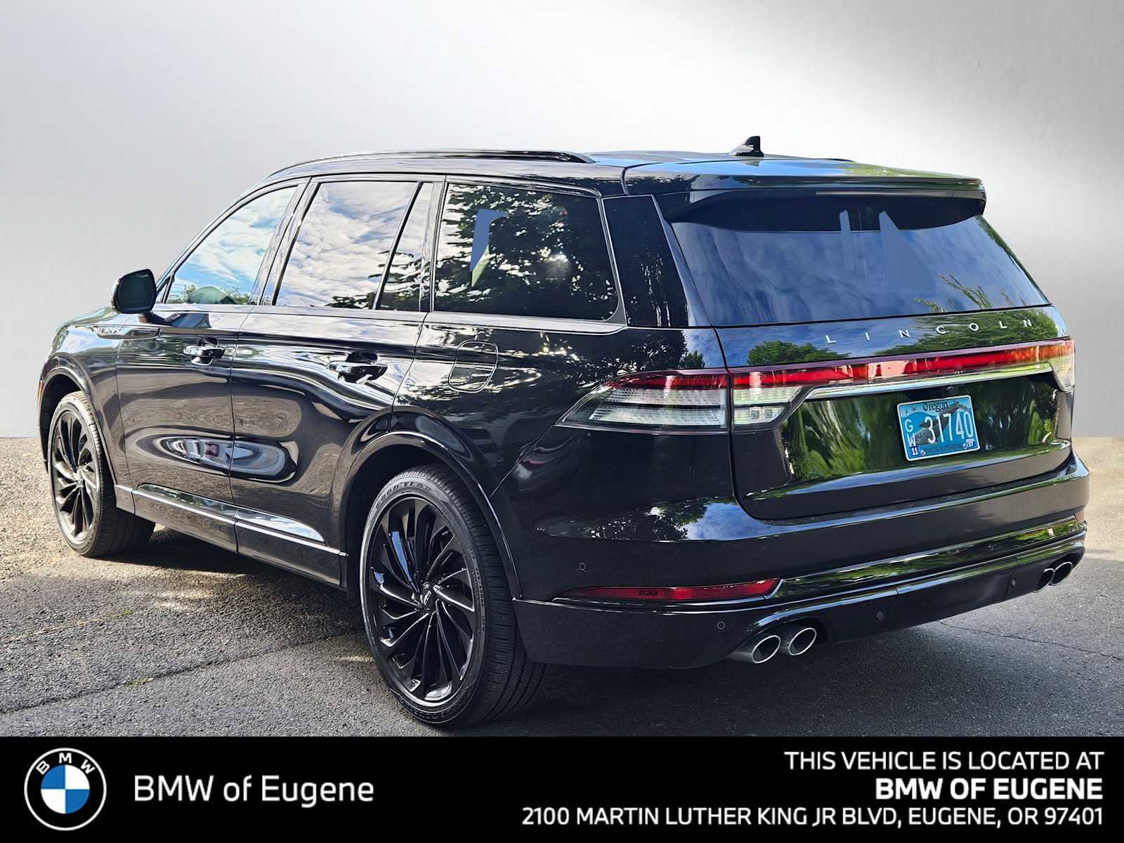 Used 2023 Lincoln Aviator Reserve w/ Equipment Group 201A AWD/4WD image 5