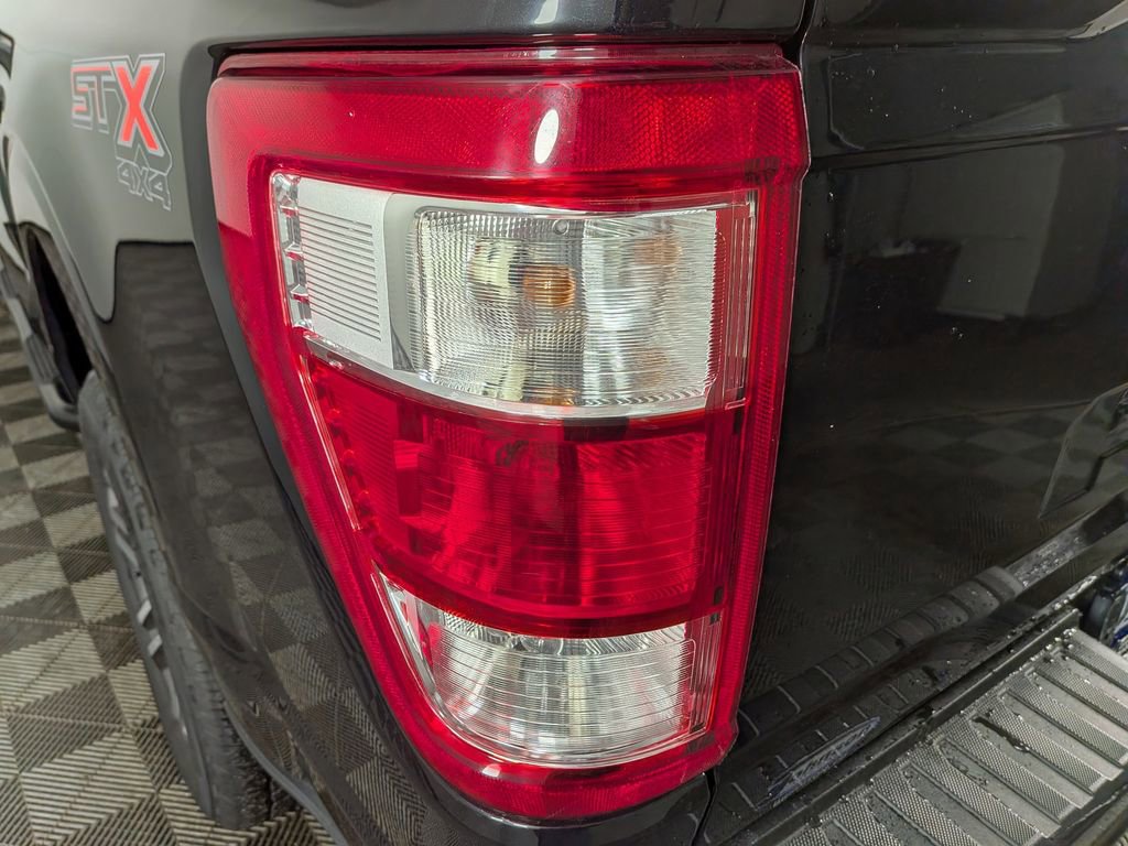 Used 2022 Ford F150 XL w/ STX Appearance Package image 10