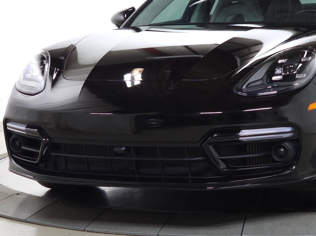 Used 2022 Porsche Panamera 4S AWD/4WD image 12