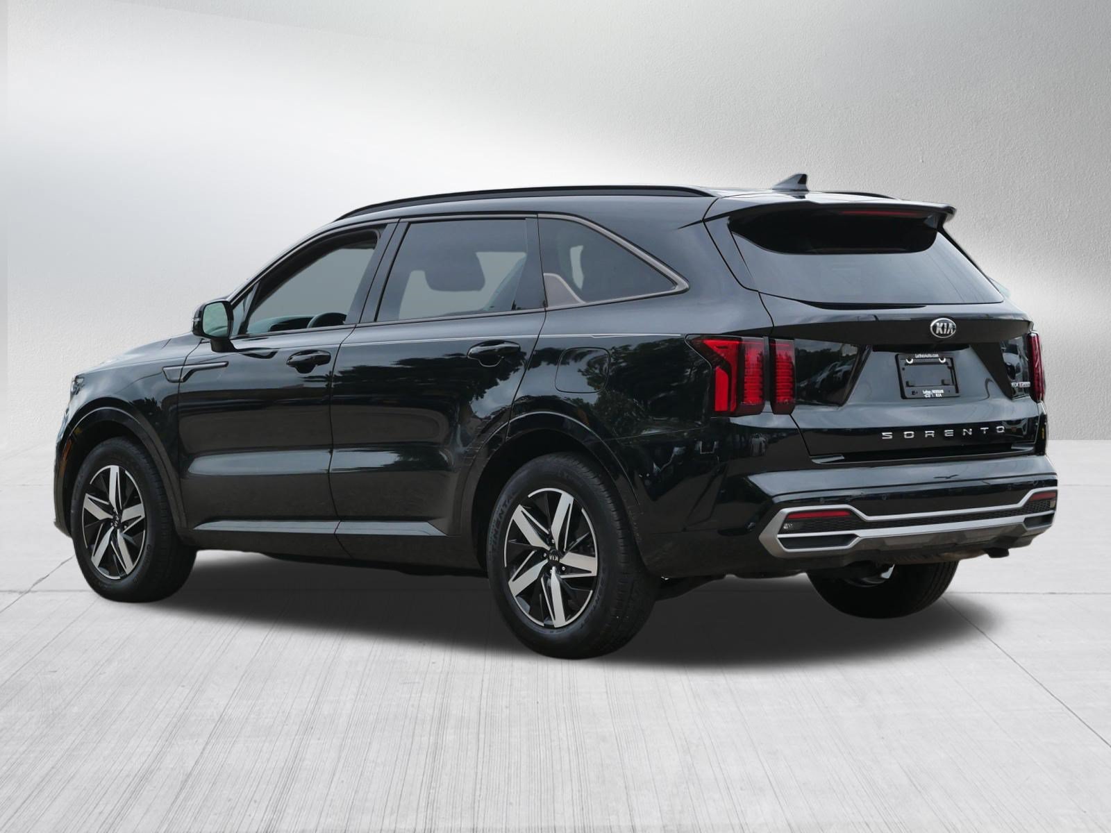 Certified 2021 Kia Sorento EX FWD image 5