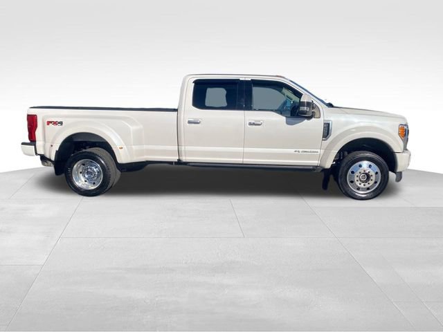 Used 2019 Ford F450 Limited AWD/4WD image 9