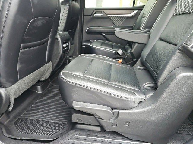 Certified 2024 GMC Acadia Denali w/ LPO, Floor Liner Package image 13