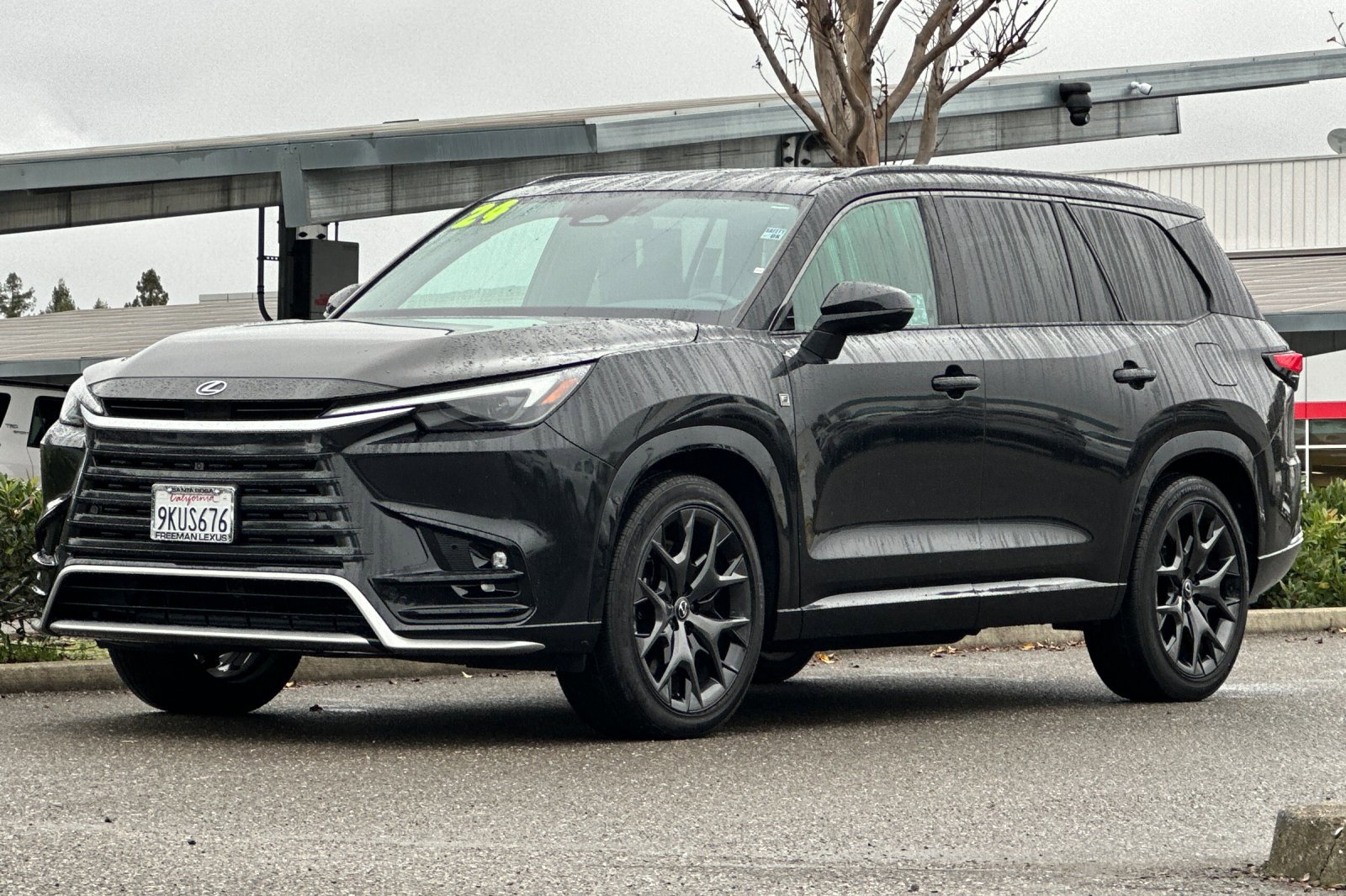 Used 2024 Lexus TX 500h AWD image 8