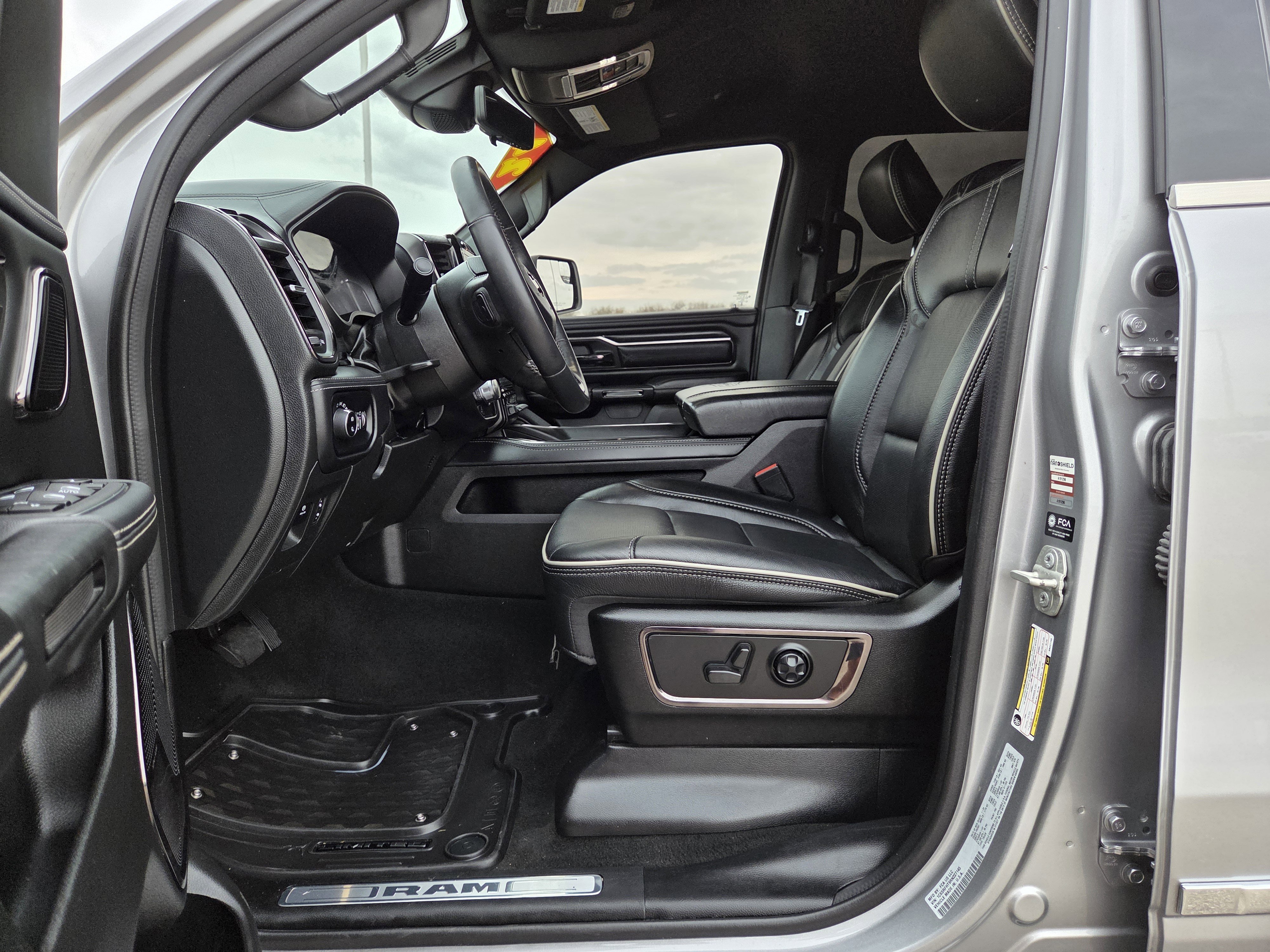 Used 2024 RAM 1500 Limited image 14