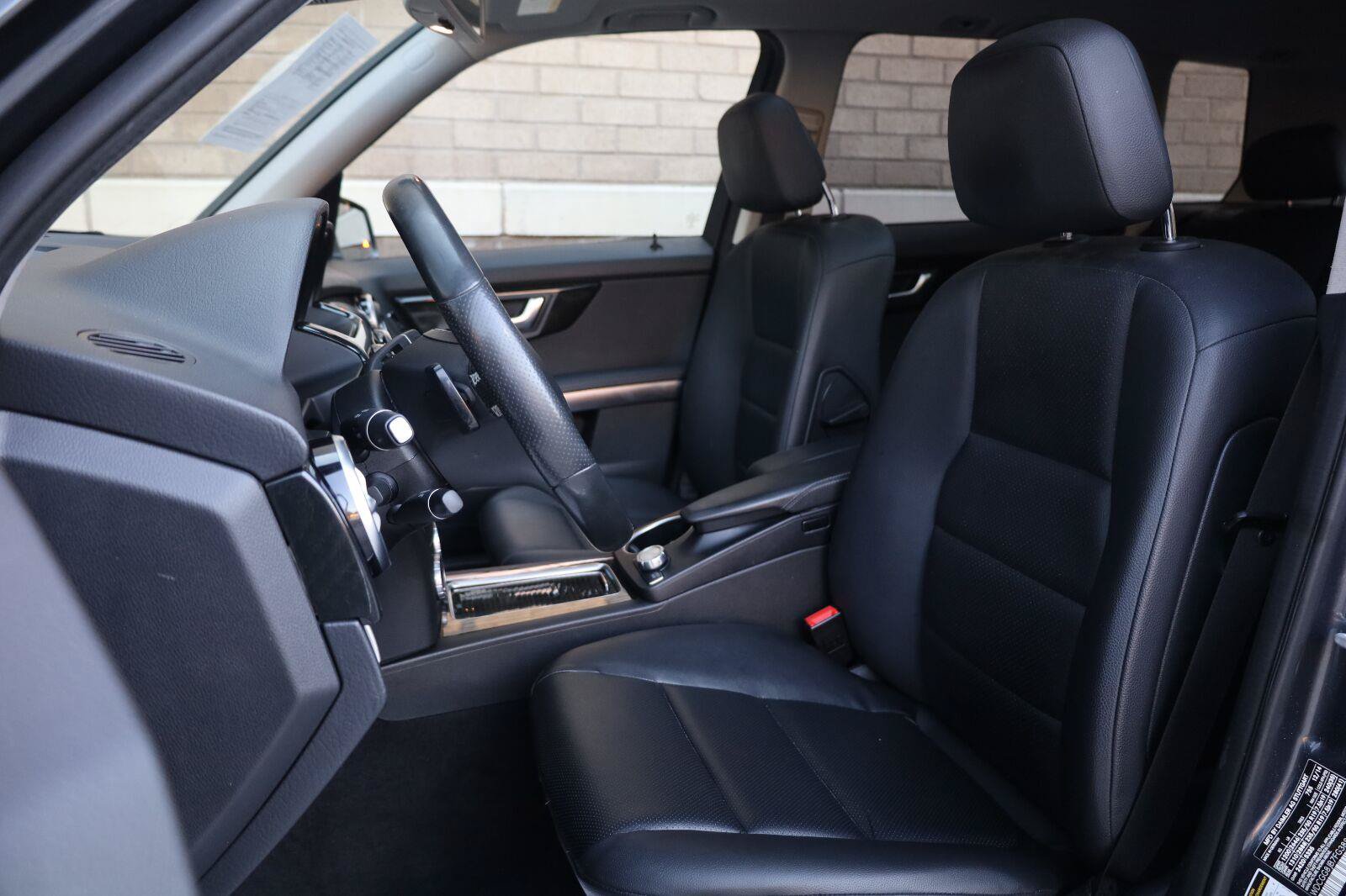 Used 2015 Mercedes-Benz GLK 350 4MATIC image 18