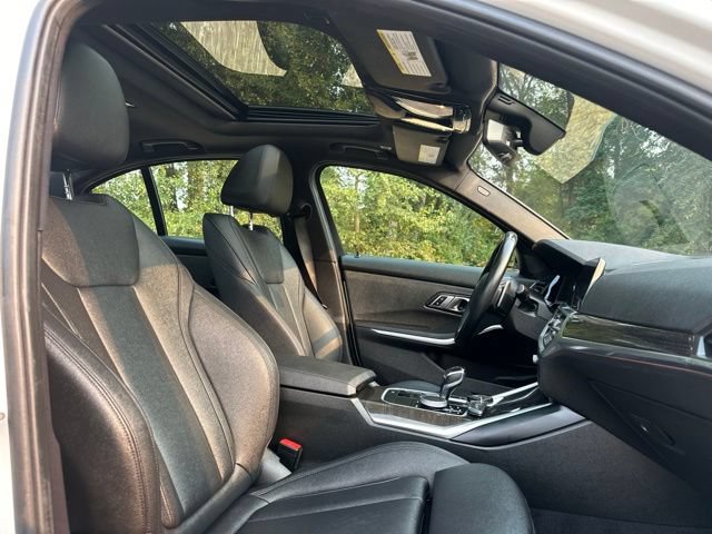 Used 2021 BMW 330i xDrive Sedan w/ Premium Package AWD/4WD image 24