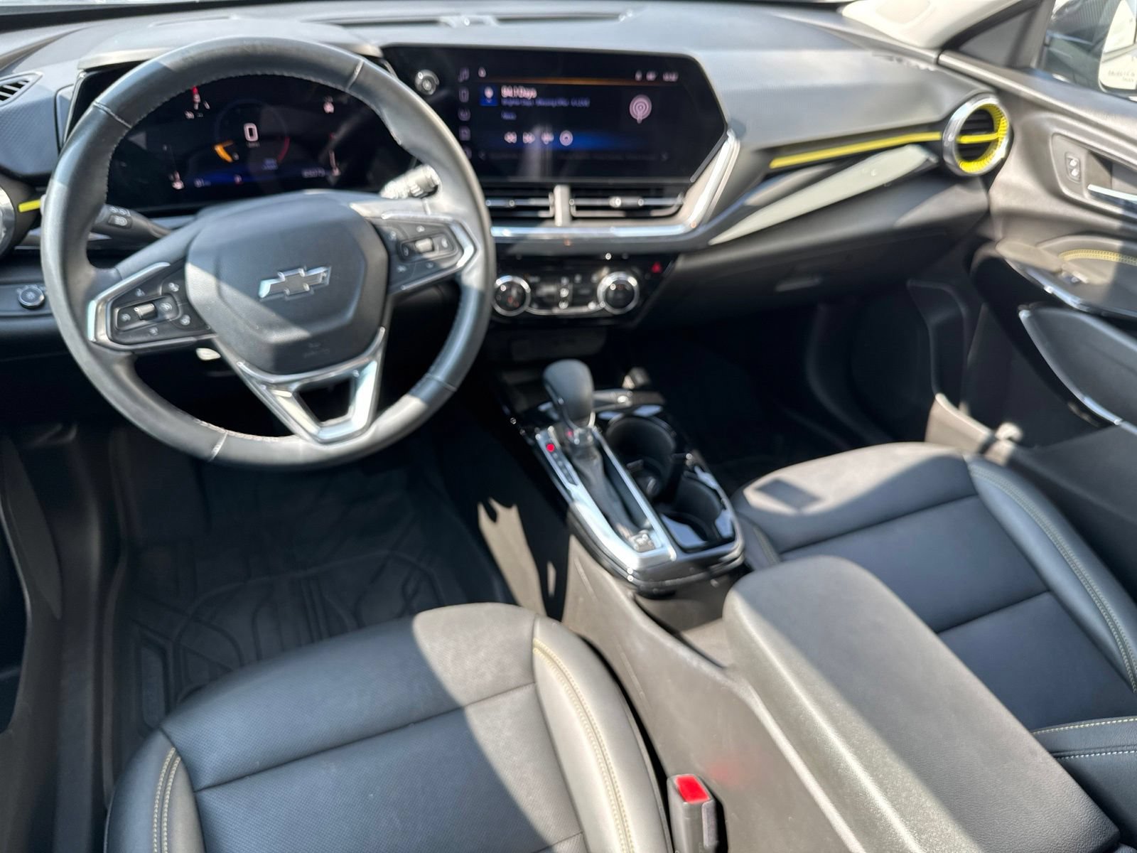 Used 2024 Chevrolet Trax ACTIV w/ Sunroof Package FWD image 15