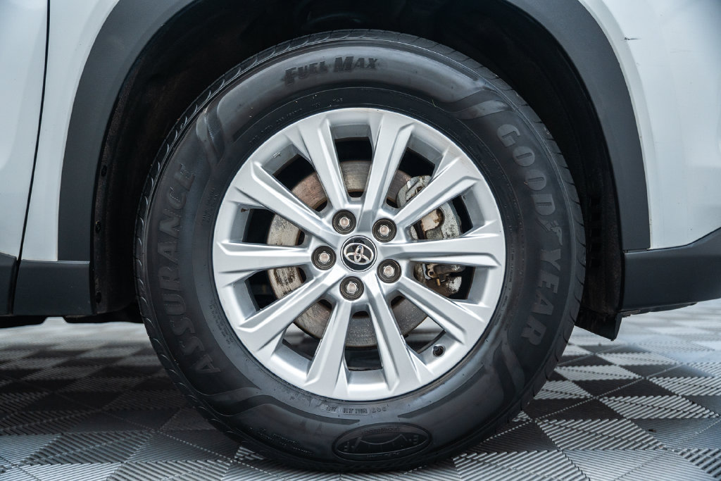 Certified 2025 Toyota Grand Highlander AWD image 20