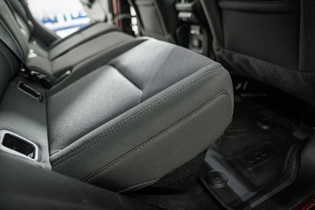 Used 2021 Jeep Gladiator Willys image 36