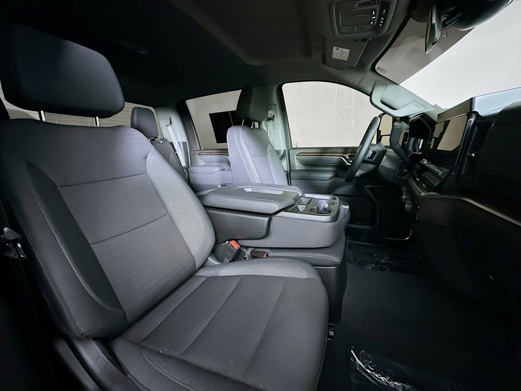 Used 2025 Chevrolet Silverado 2500 LT w/ Convenience Package image 12