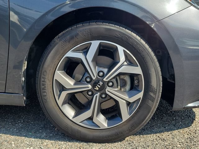 Used 2019 Kia Forte LXS FWD image 6