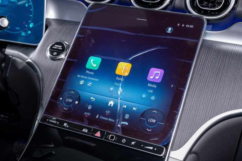 New 2026 Mercedes-Benz GLC 300 image 17