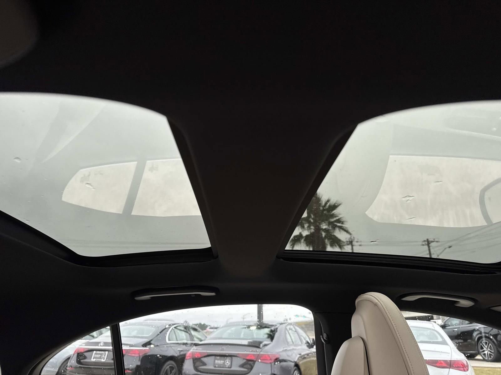 Used 2025 Mercedes-Benz C 300 Sedan image 10