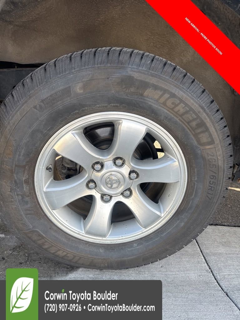 Used 2007 Toyota 4Runner SR5 image 9