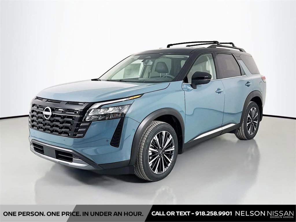 New 2026 Nissan Pathfinder Platinum image 1