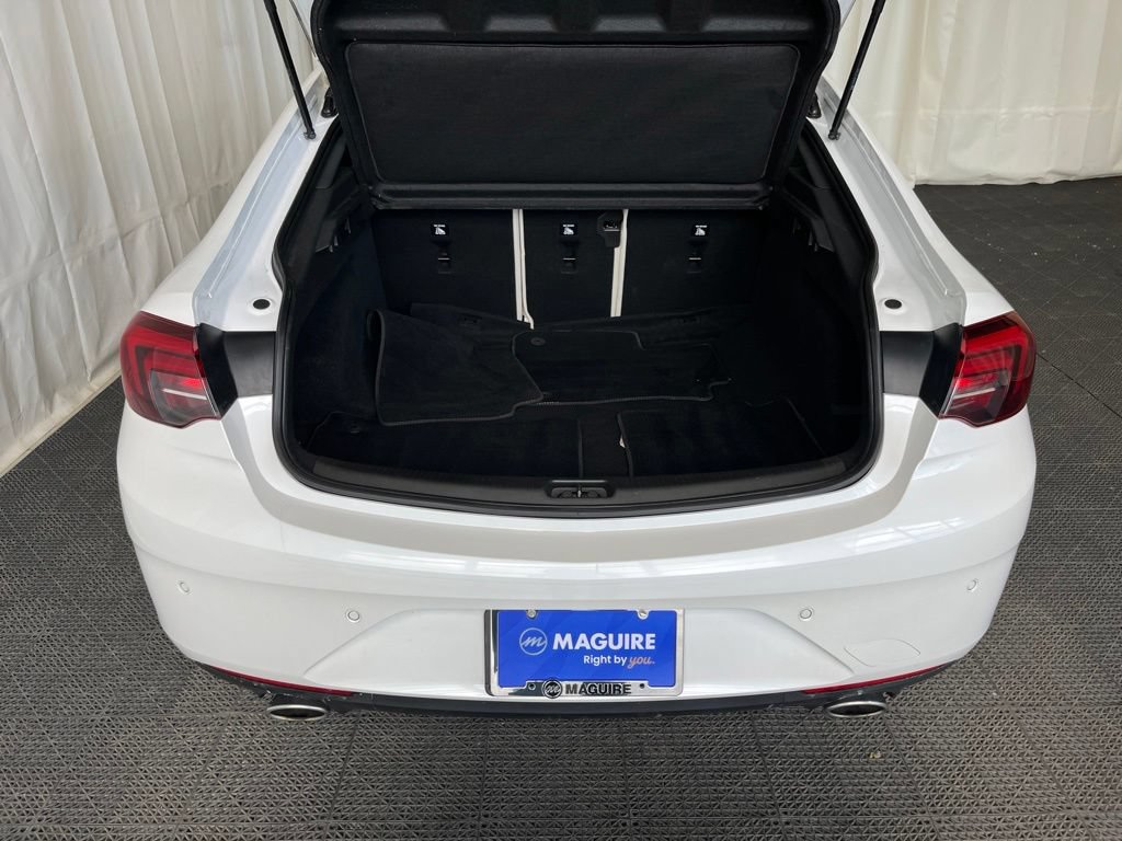 Used 2019 Buick Regal Avenir w/ Driver Confidence Package II FWD image 25