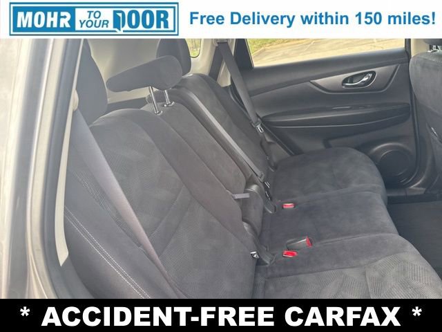 Used 2016 Nissan Rogue SV w/ SV Premium Package image 29