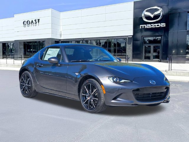 New 2026 MAZDA MX-5 Miata RF Grand Touring RWD image 3