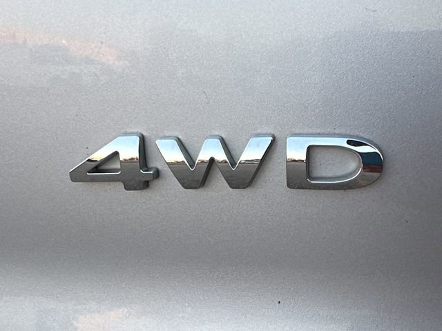 Used 2017 Ford Explorer XLT w/ Equipment Group 202A image 34