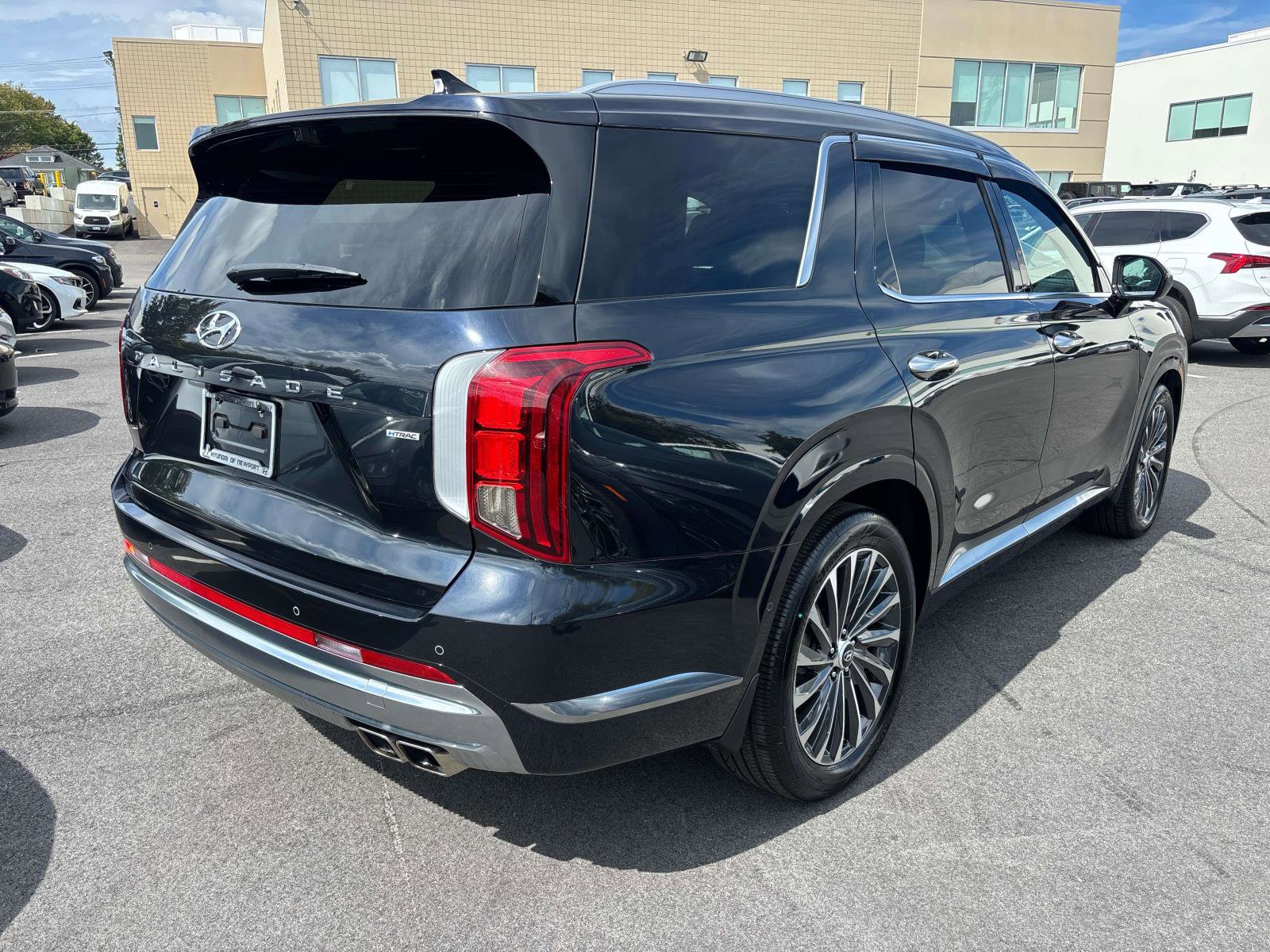 Certified 2023 Hyundai Palisade Calligraphy image 5