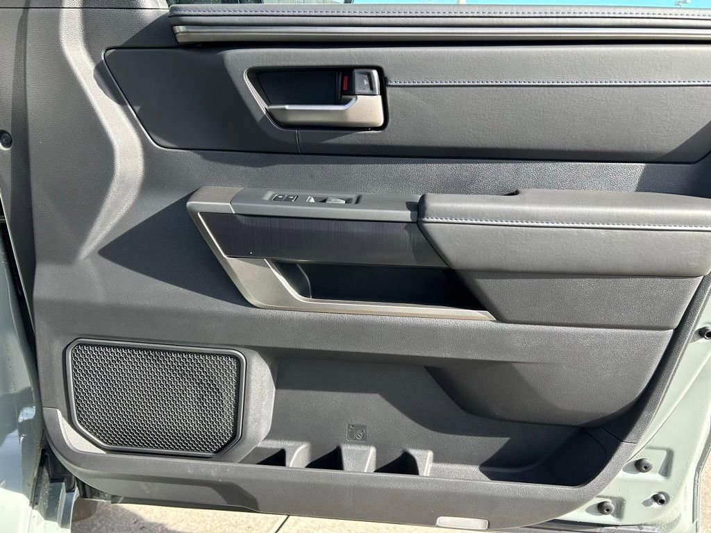 Used 2026 Toyota Sequoia Platinum image 30