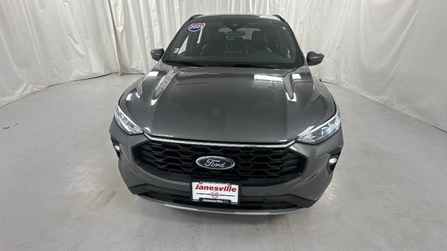 Used 2025 Ford Escape ST-Line Select image 8