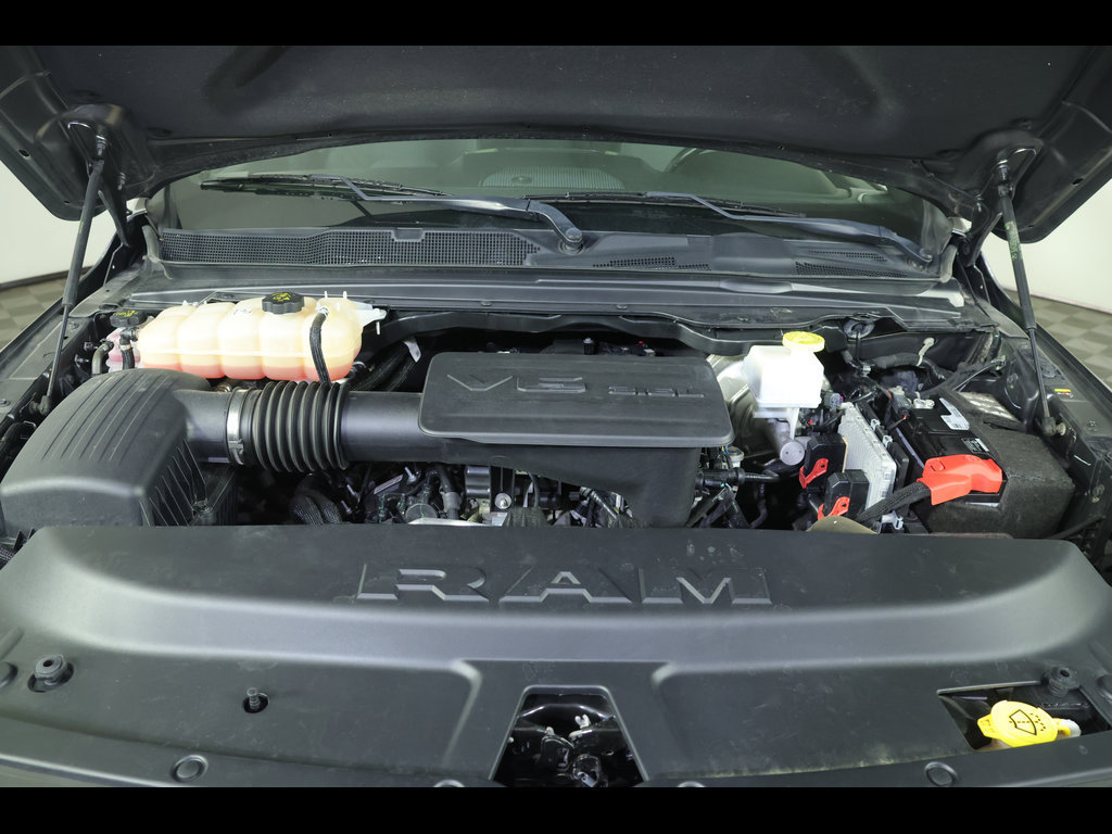 Used 2022 RAM 1500 Big Horn AWD/4WD image 21