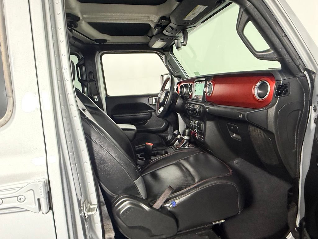 Used 2023 Jeep Gladiator Rubicon w/ LED Lighting Group AWD/4WD image 31