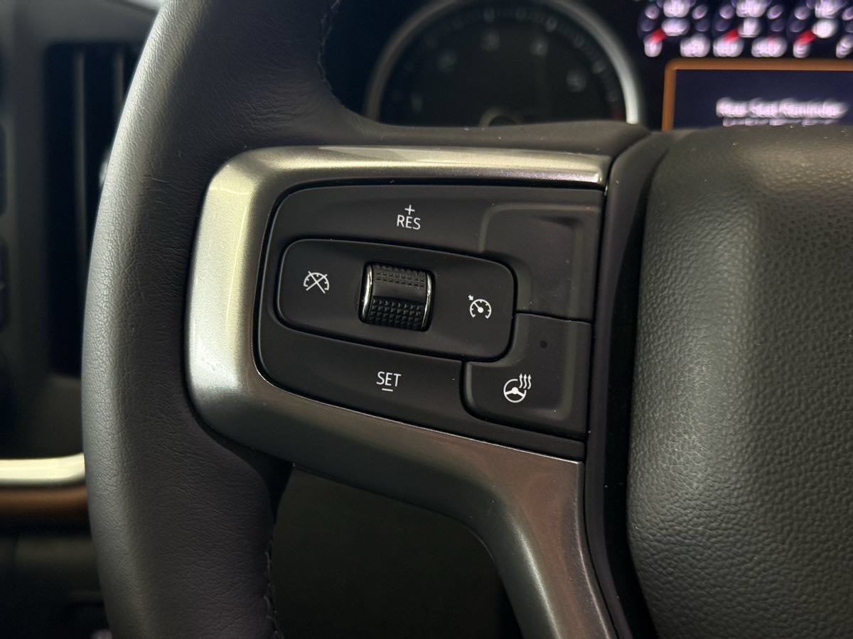 Used 2022 Chevrolet Silverado 2500 High Country AWD/4WD image 47