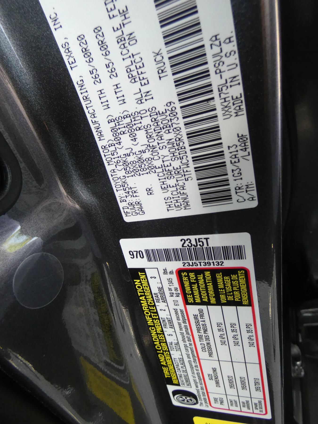 Used 2024 Toyota Tundra Limited w/ TRD Off-Road Package AWD/4WD image 95