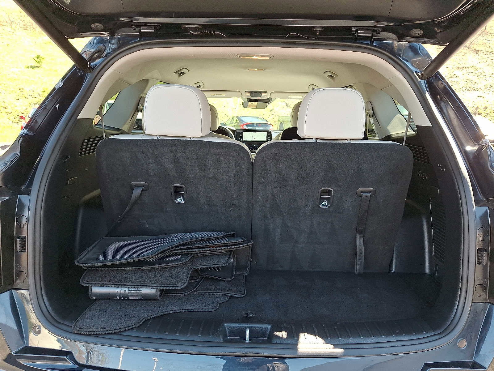 Used 2023 Kia Sorento EX image 28