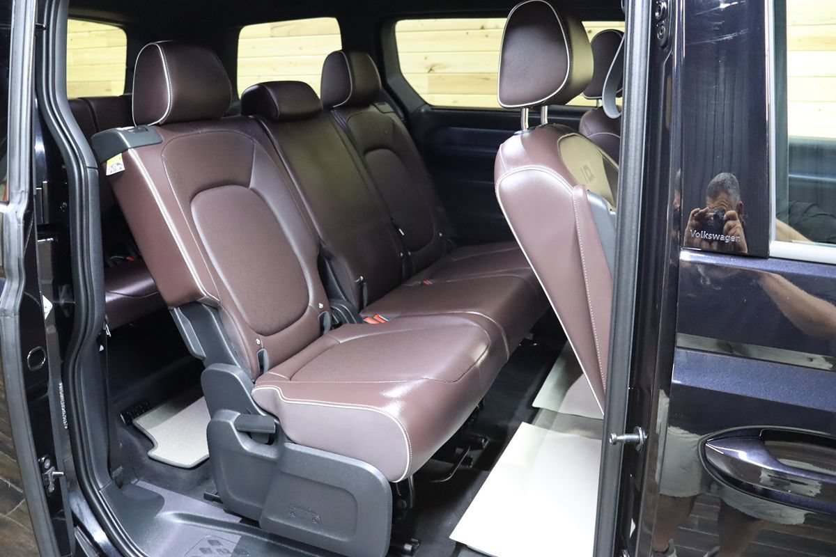 Used 2025 Volkswagen ID. Buzz Pro S RWD image 63