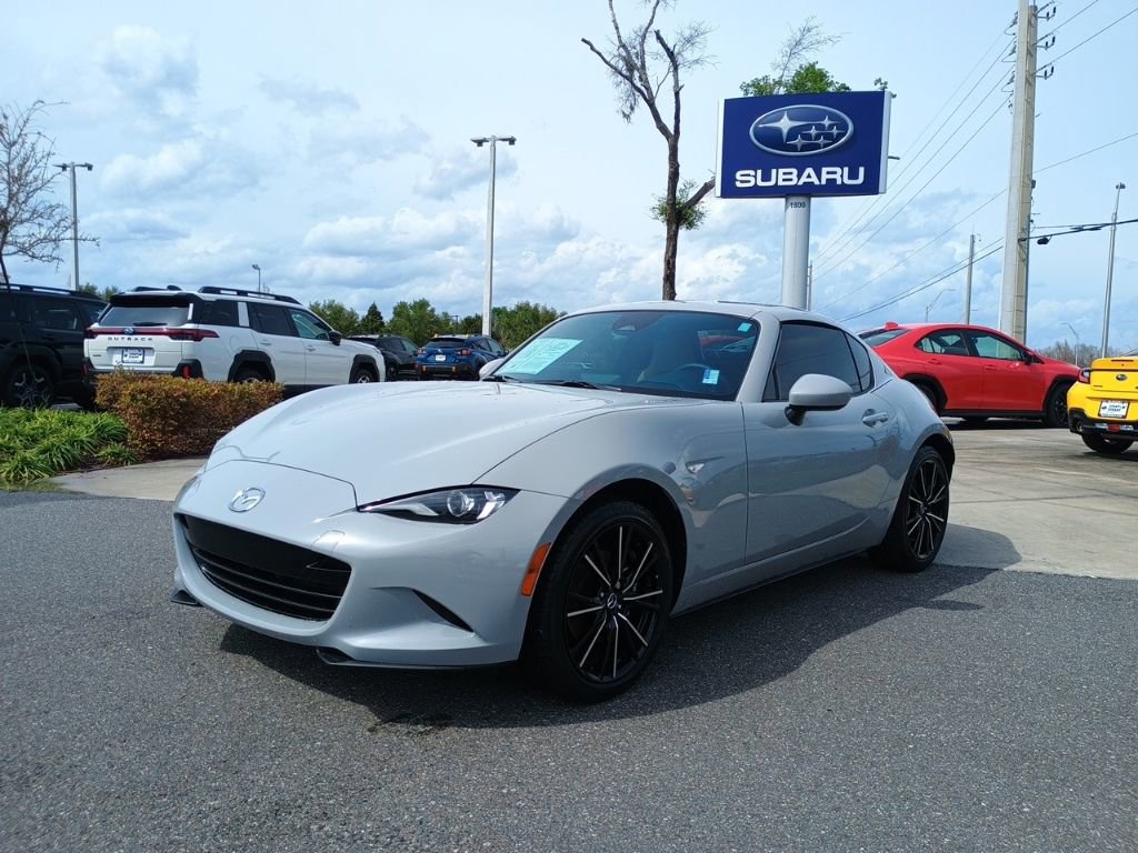 Used 2025 MAZDA MX-5 Miata RF Grand Touring image 1