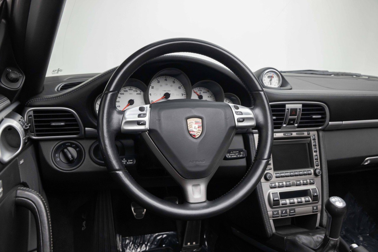 Used 2006 Porsche 911 Carrera 4S AWD/4WD image 10