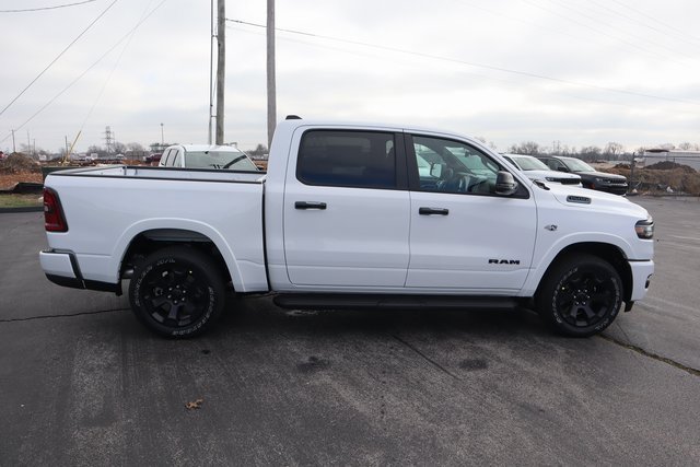 New 2026 RAM 1500 4x4 Crew Cab image 3