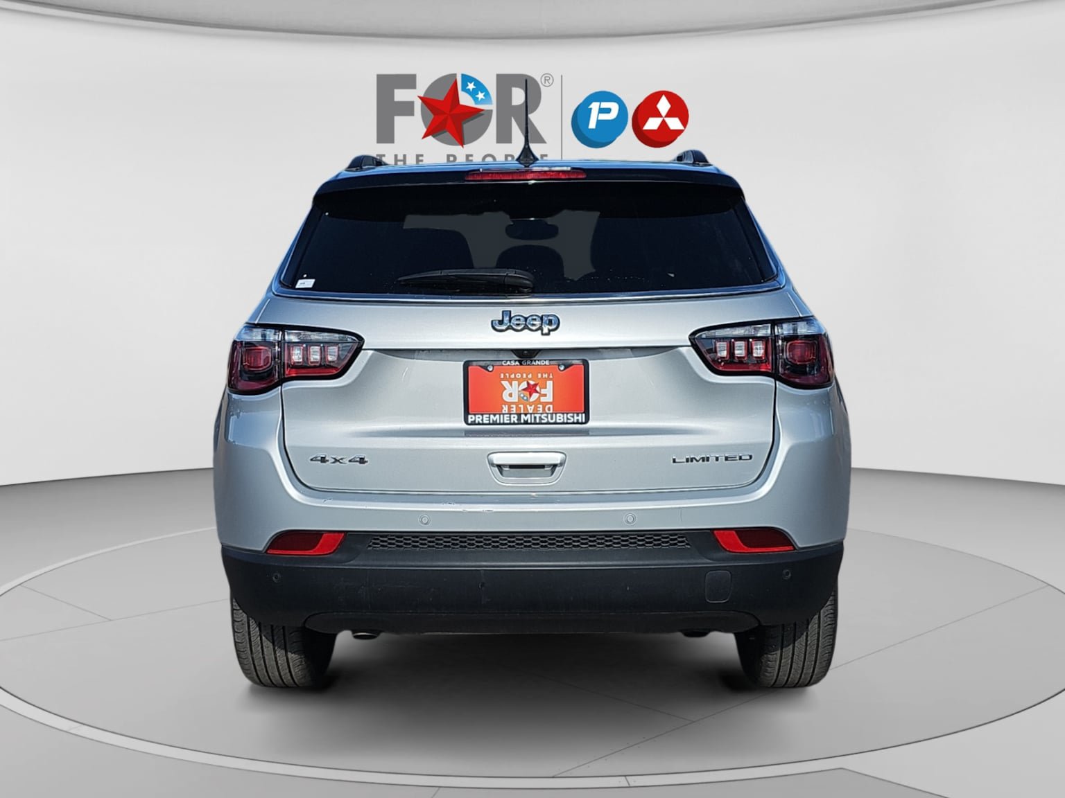 Used 2025 Jeep Compass Limited AWD/4WD image 4