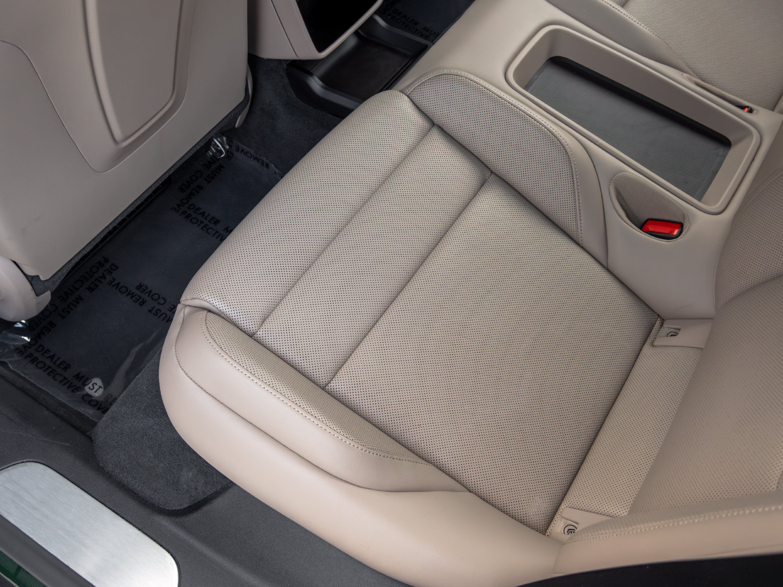 Certified 2025 Porsche Taycan 4S AWD/4WD image 42