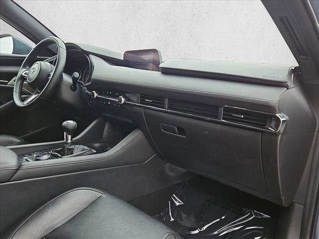 Used 2020 MAZDA MAZDA3 Hatchback w/ Premium Package FWD image 20