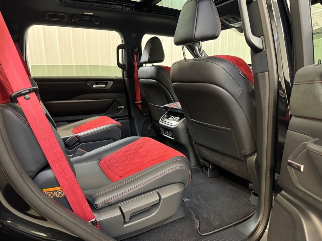 New 2026 Nissan Armada NISMO AWD/4WD image 36