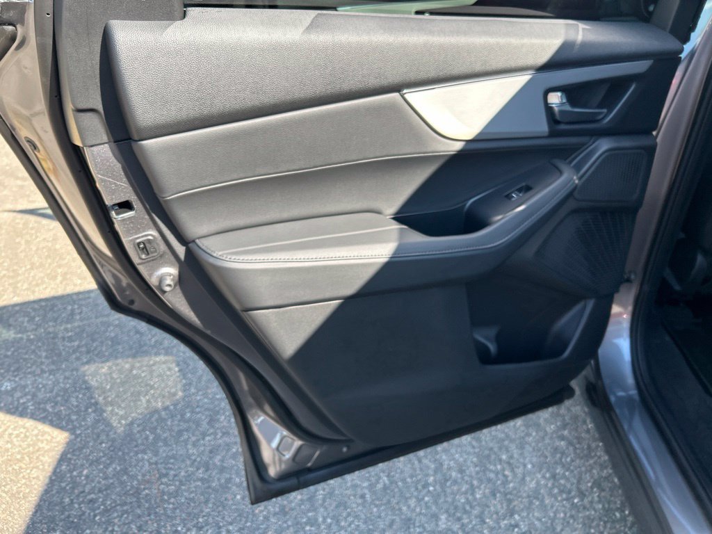 New 2026 Acura MDX SH-AWD image 23