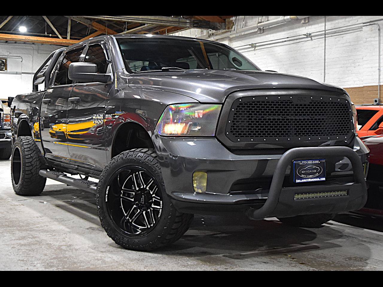 Used 2017 RAM 1500 Express w/ Express Value Package AWD/4WD image 2