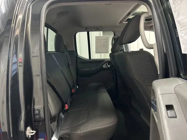 Used 2019 Nissan Frontier PRO-4X AWD/4WD image 17