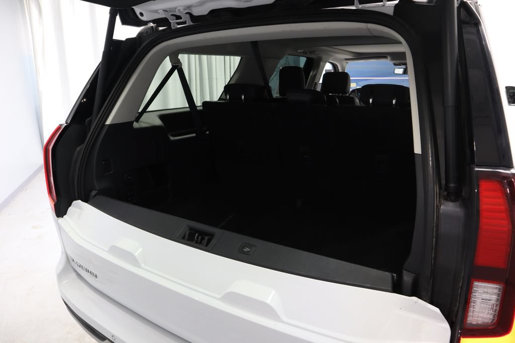 Certified 2025 Ford Expedition Max Platinum AWD/4WD image 15
