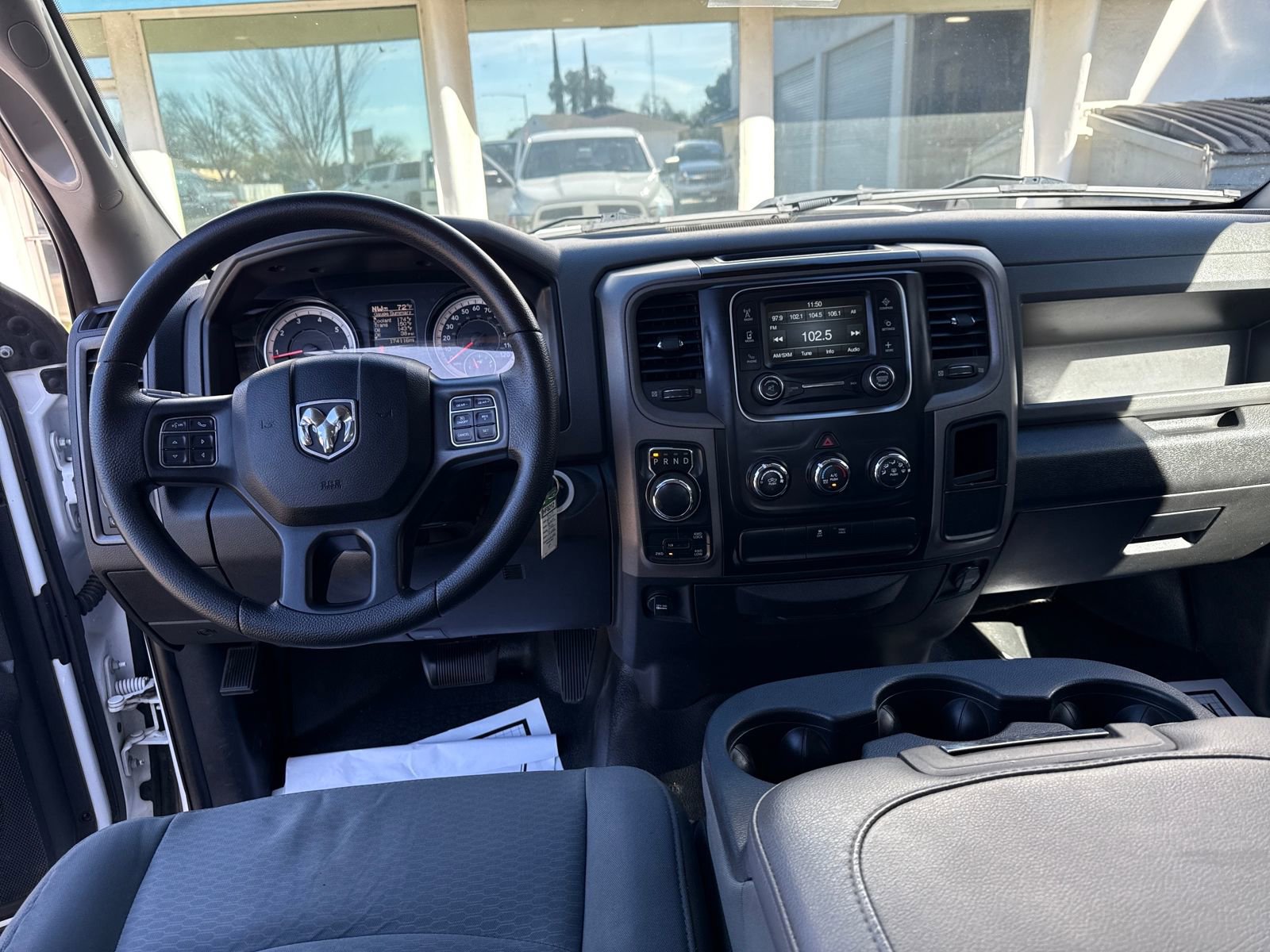 Used 2017 RAM 1500 Express image 12